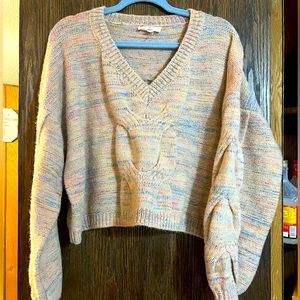 Medium v-neck crop sweater